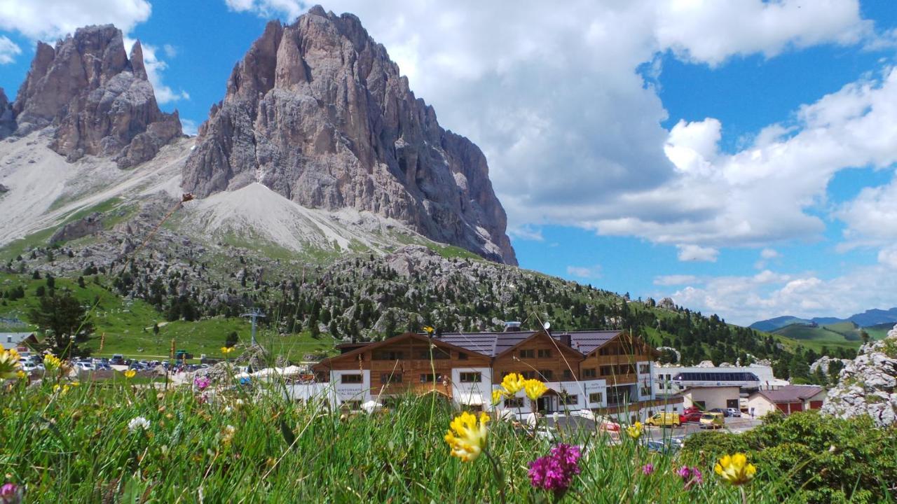 Passo Sella Dolomiti Mountain Resort Selva di Val Gardena Exterior photo